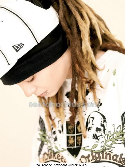 videoclipuri emotionale cu bill :X!!~~ - ehhh .....nu i nik ione mai greseste lumea ce - Bill Kaulitz(vocal)