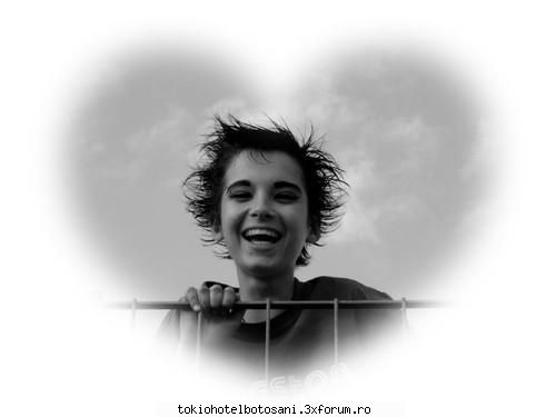 waw...bill :X - da....este trist cand cineva care iti place - Bill Kaulitz(vocal)