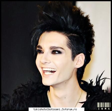 waw...bill :X - dar nu mai conteaza ....poate sa si faca creasta - Bill Kaulitz(vocal)